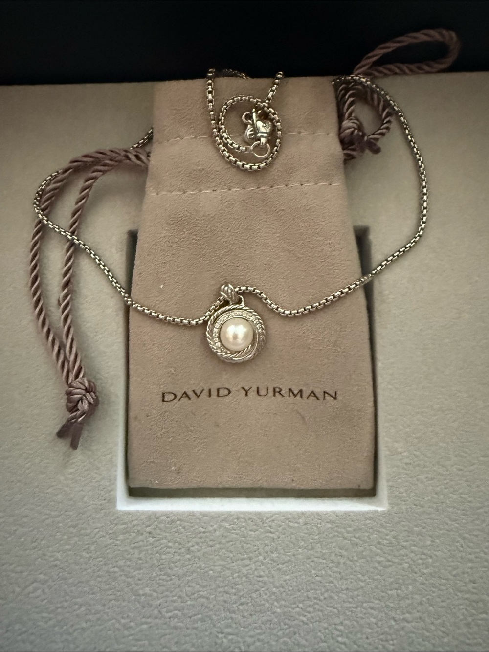 David Yurman Silver Pearl Station Pendant Necklace - Silver/White